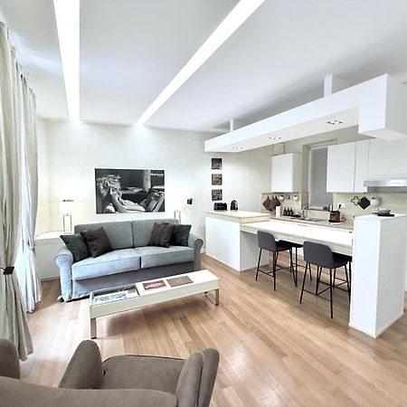 Campo Dei Fiori Modern Apartment With Terrace Рим Екстер'єр фото